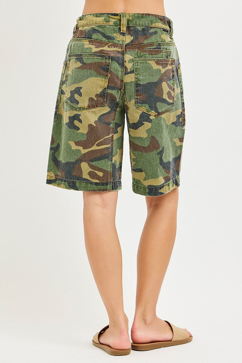 RISEN Camo Print Slouchy Jorts with Eyelet Drawstring - Trendsi | Lola Mariee