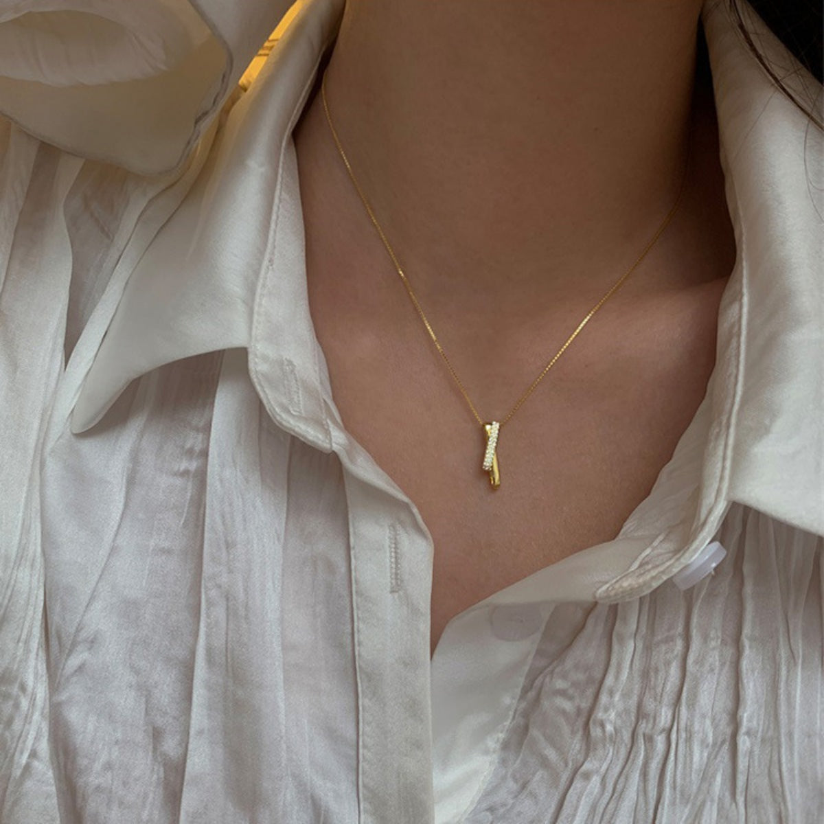 925 Sterling Silver Zircon Pendant Necklace – view 5 | Lola Mariee