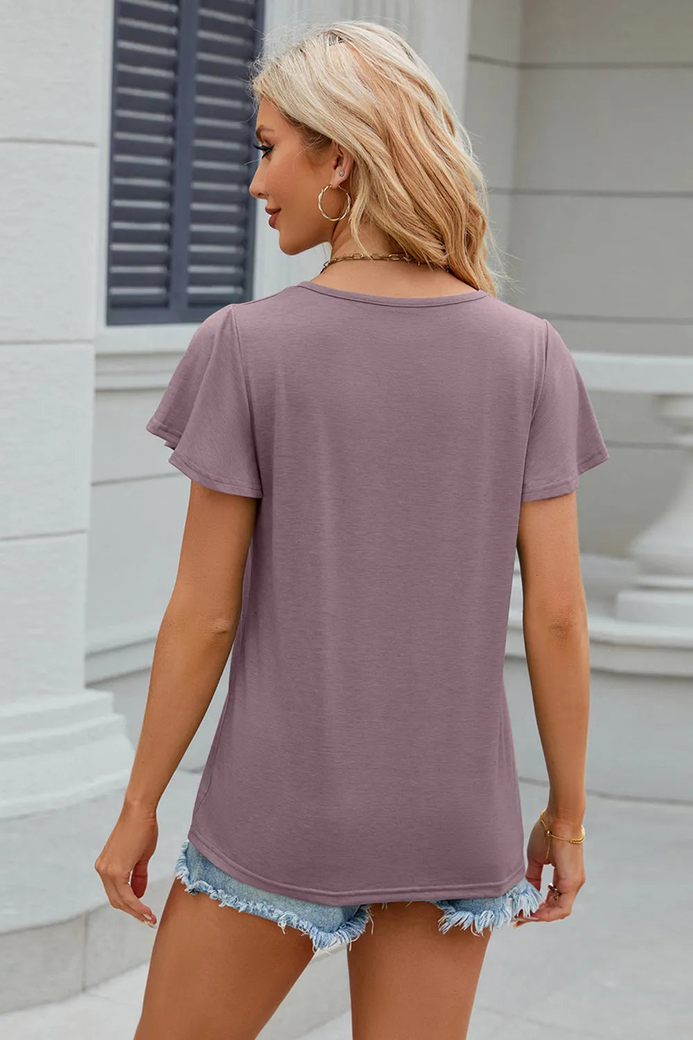 V-Neck Short Sleeve T-Shirt - Trendsi | Lola Mariee