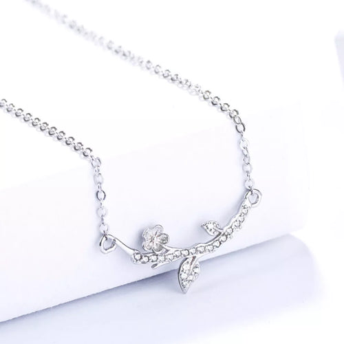 925 Sterling Silver Zircon Flower Necklace – view 2 | Lola Mariee