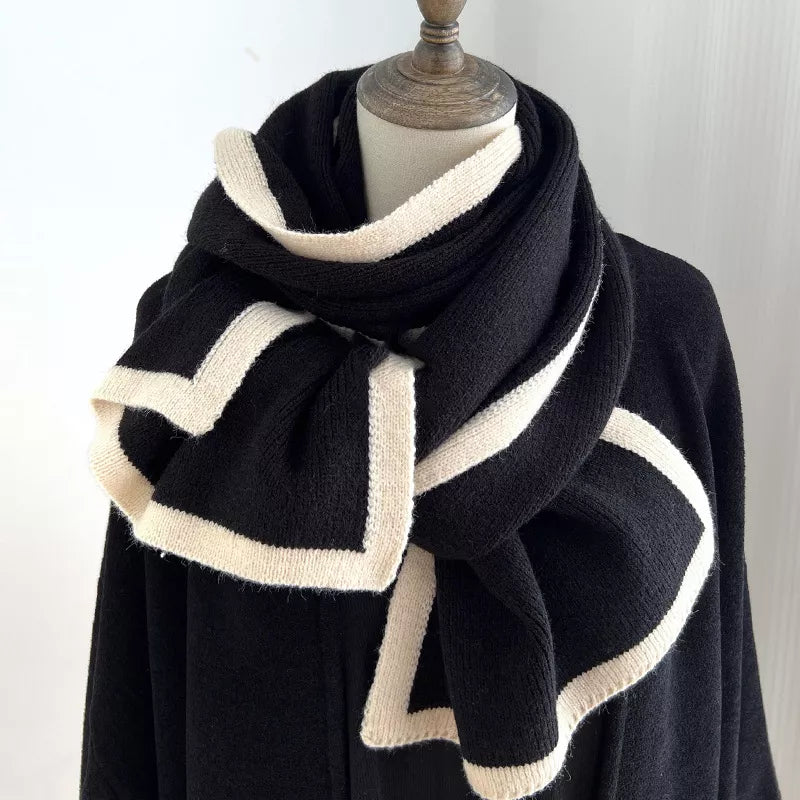 Contrast Trim Winter Scarf – view 8 | Lola Mariee