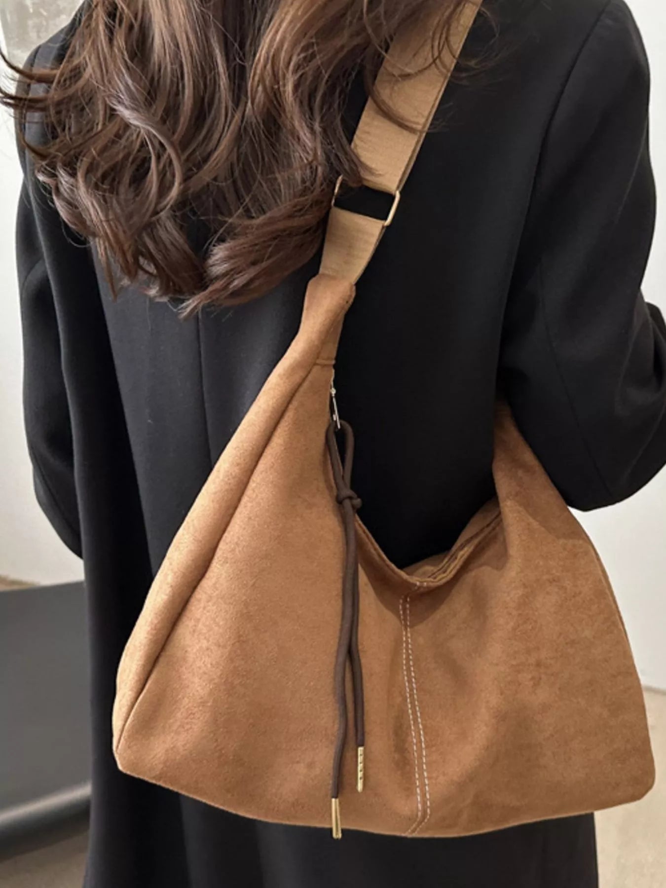 Adjustable Strap Crossbody Bag – view 8 | Lola Mariee