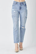 RISEN Distressed Slim Cropped Jeans - LOLA MARIEE | Lola Mariee