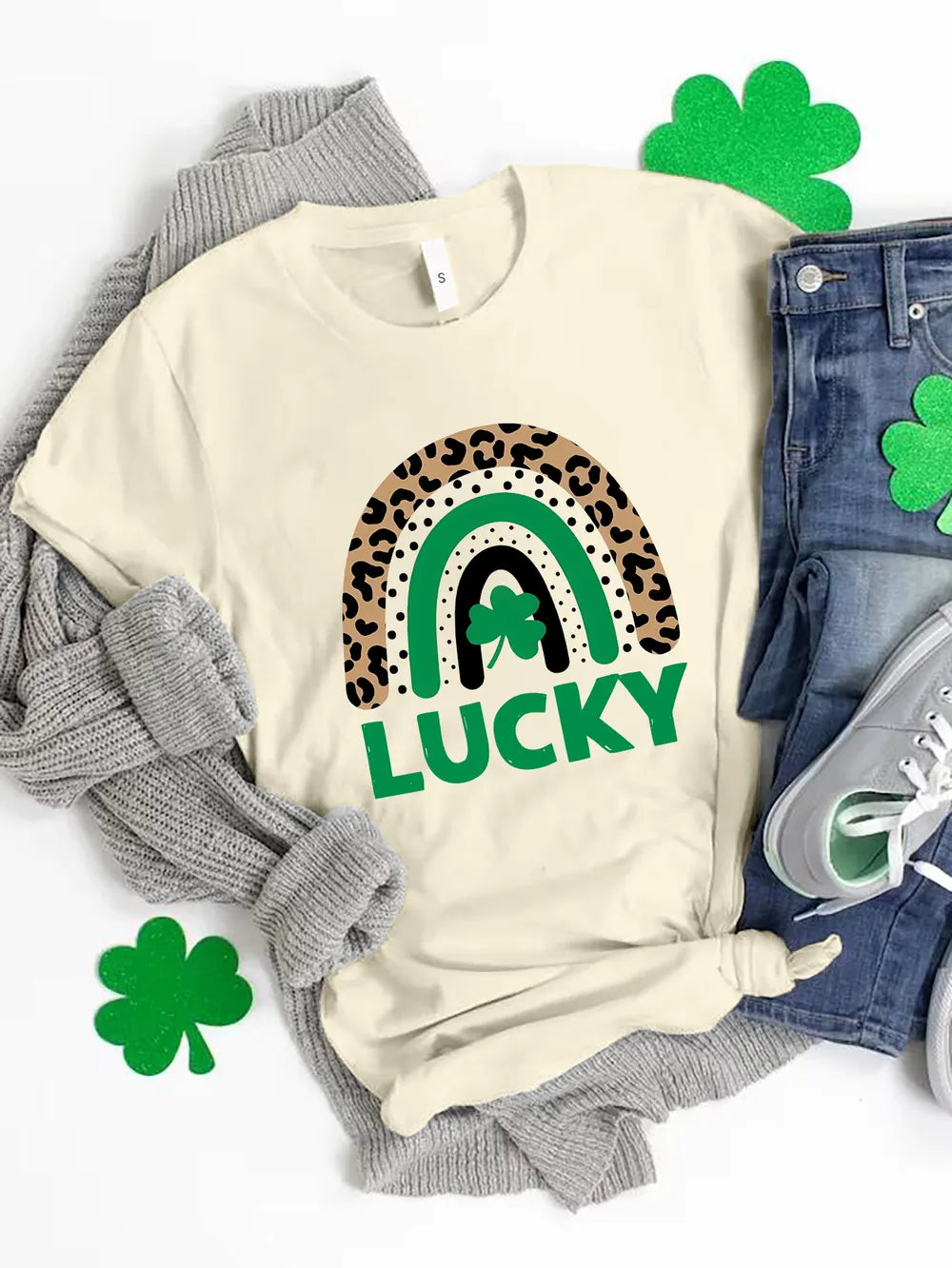 LUCKY Round Neck Short Sleeve T-Shirt – view 7 | Lola Mariee