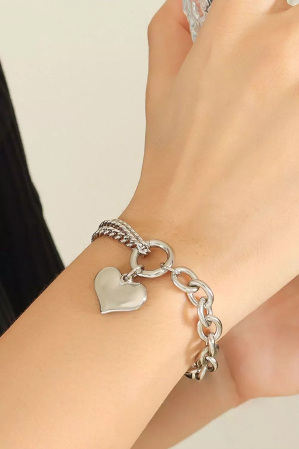 Half Chunky Chain Titanium Steel Bracelet – view 3 | Lola Mariee