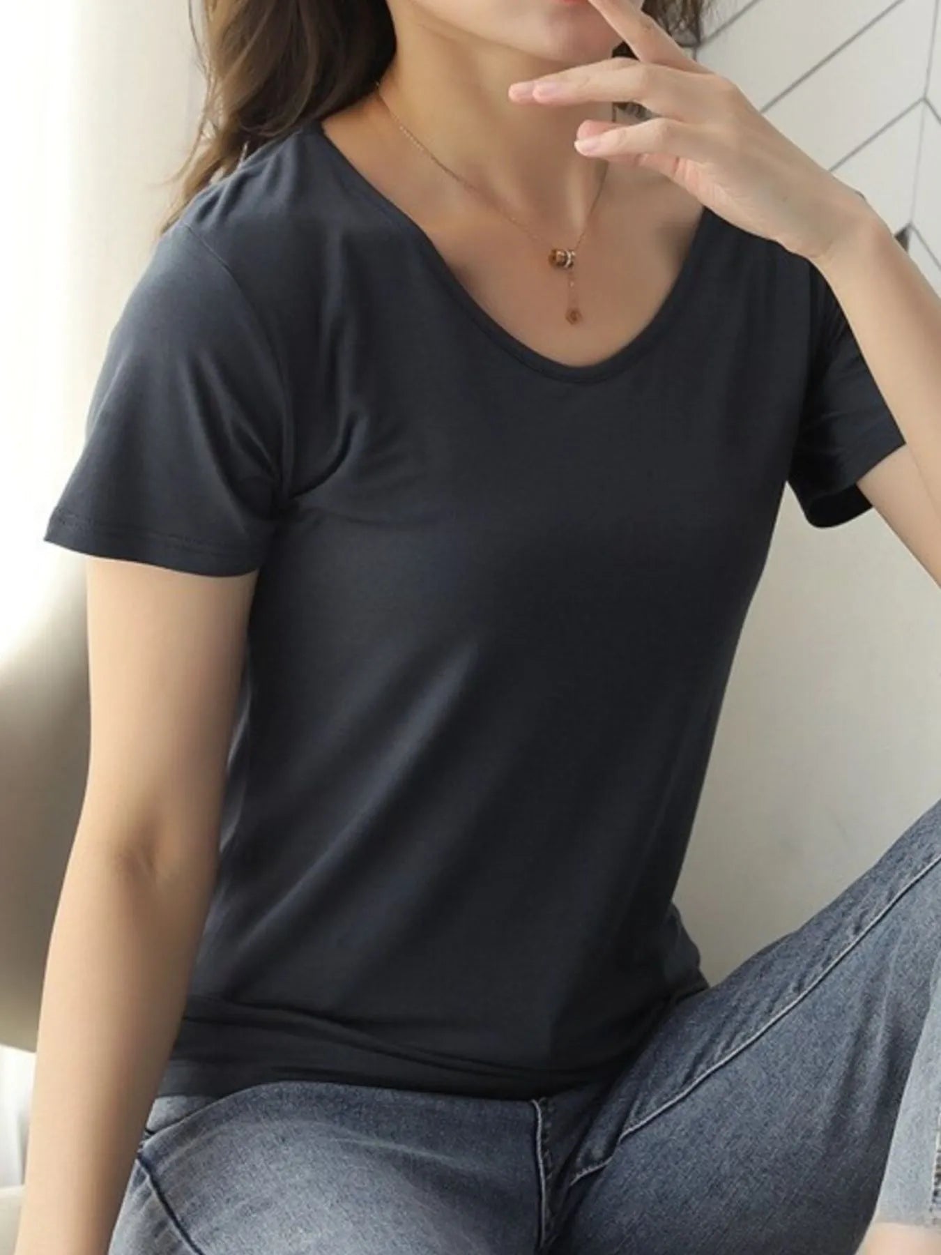 V-Neck Short Sleeve T-Shirt - Trendsi | Lola Mariee