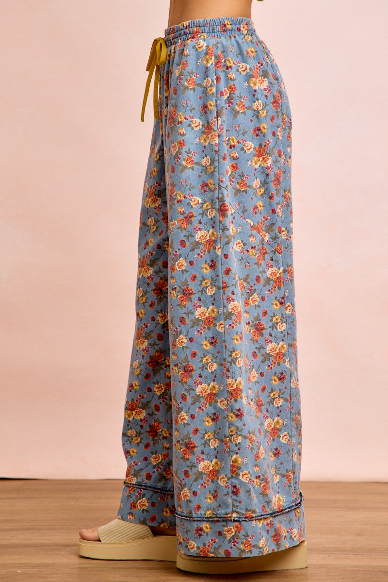 BiBi Floral Printed Drawstring Wide Pants - Trendsi | Lola Mariee