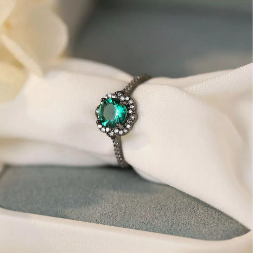 925 Sterling Silver Zircon Minimalist Ring | Lola Mariee