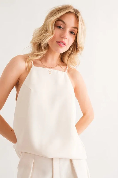 And The Why Sleeveless Basic Cami Top | Lola Mariee