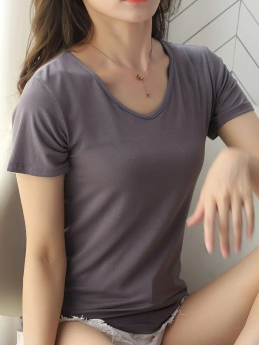 V-Neck Short Sleeve T-Shirt - Trendsi | Lola Mariee