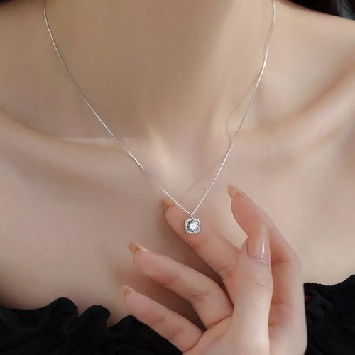 925 Sterling Silver Zircon Pendant Necklace | Lola Mariee