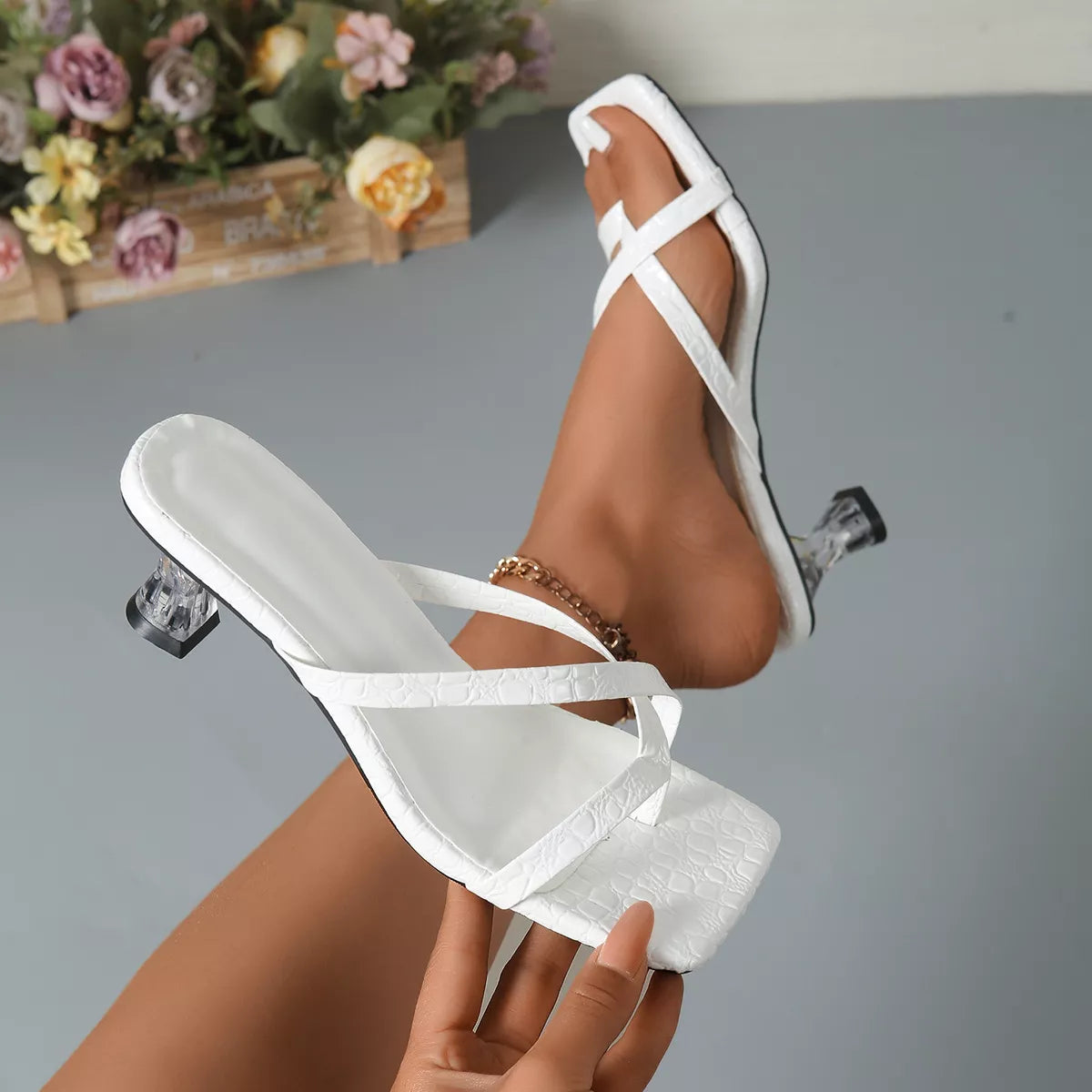 Open Toe Flare Heels Sandals - Trendsi | Lola Mariee