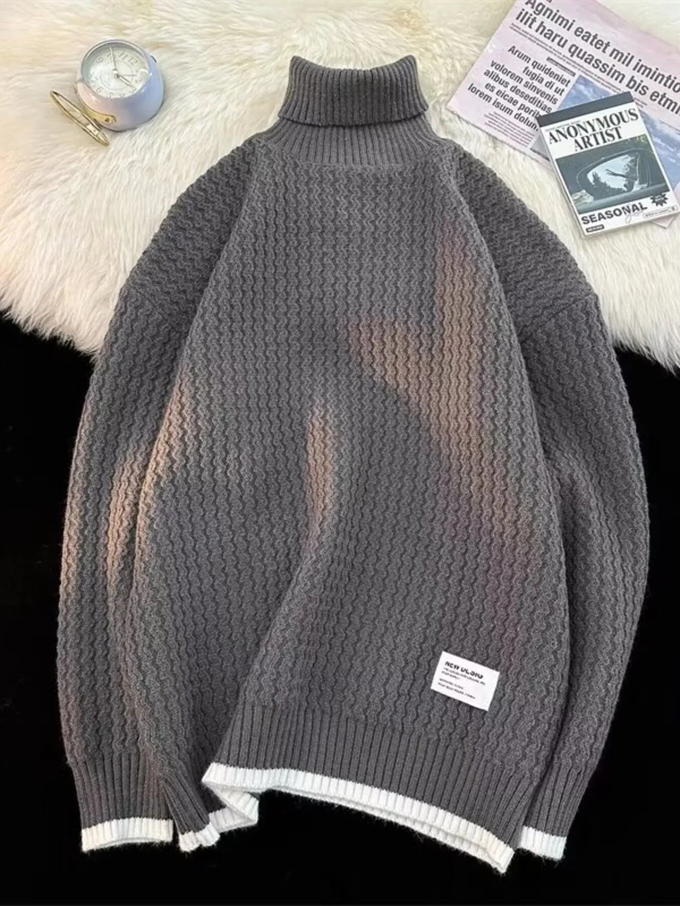 Men's Textured Knit Turtleneck Sweater – view 3 | Lola Mariee