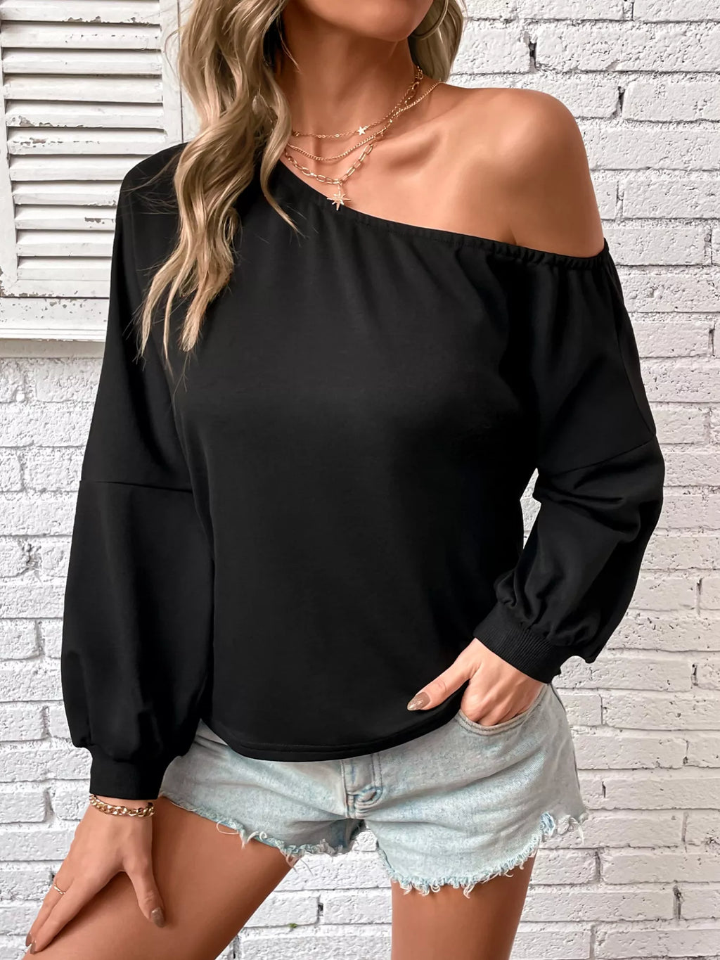 One-Shoulder Long Sleeve Casual Sweatshirt - Trendsi | Lola Mariee