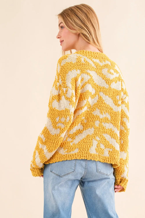 And The Why Full Size Textured Pattern Contrast Sweater – view 2 | Lola Mariee