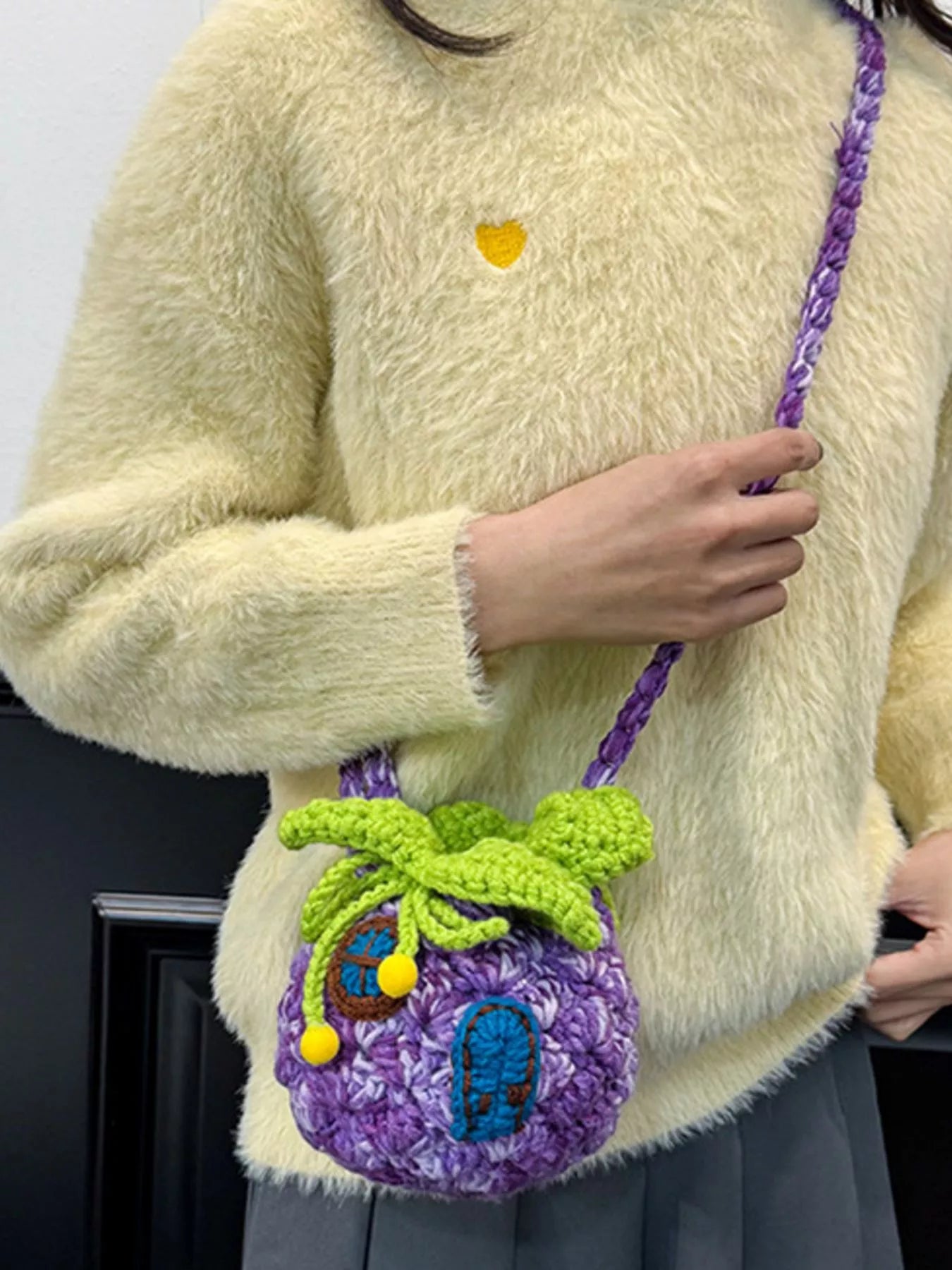 Pineapple Shaped Knitted Crossbody Bag – view 6 | Lola Mariee