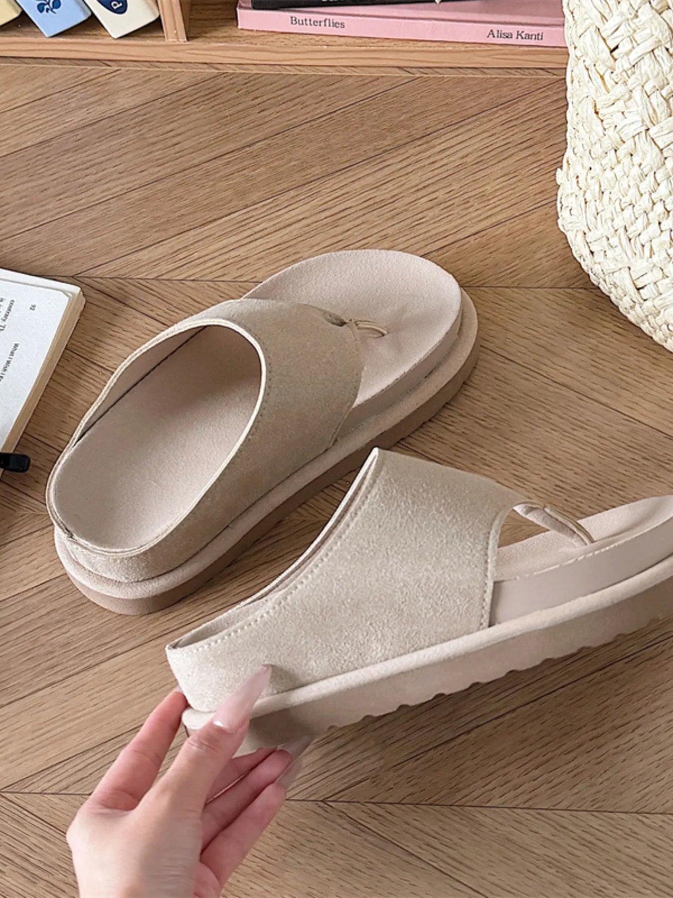 Toe Post Platform Sandals – view 3 | Lola Mariee