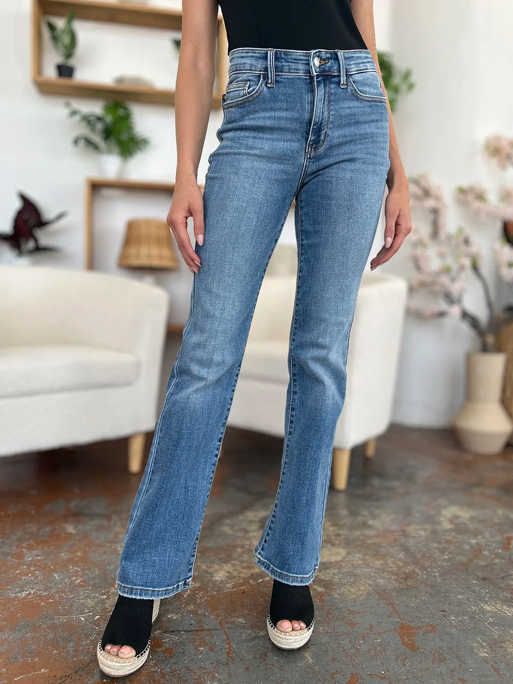 Judy Blue Full Size Mid-Rise Waist Straight Jeans - women's bottoms at Lola Mariee boutique