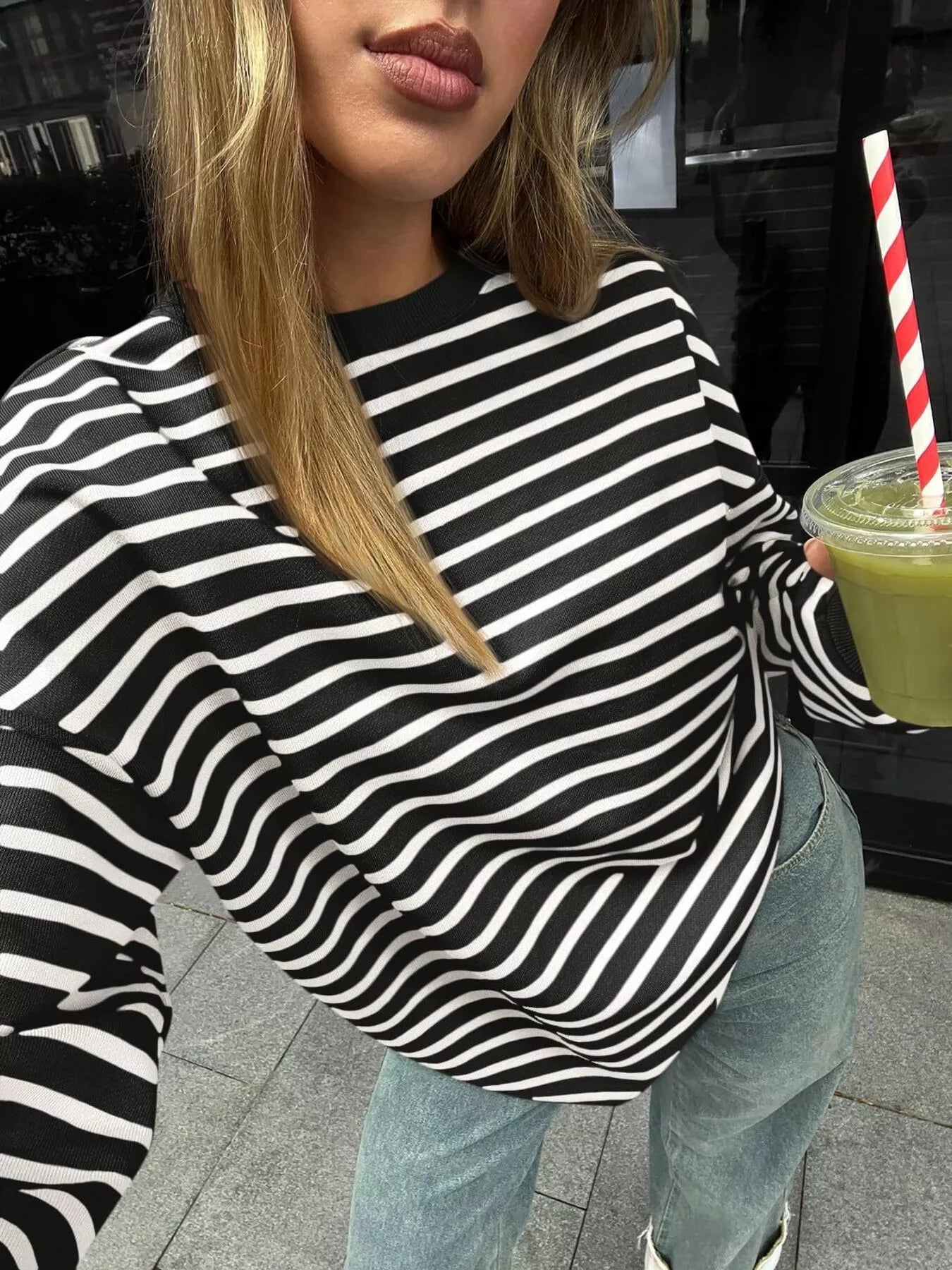Striped Round Neck Oversized Casual Sweatshirt - Trendsi | Lola Mariee