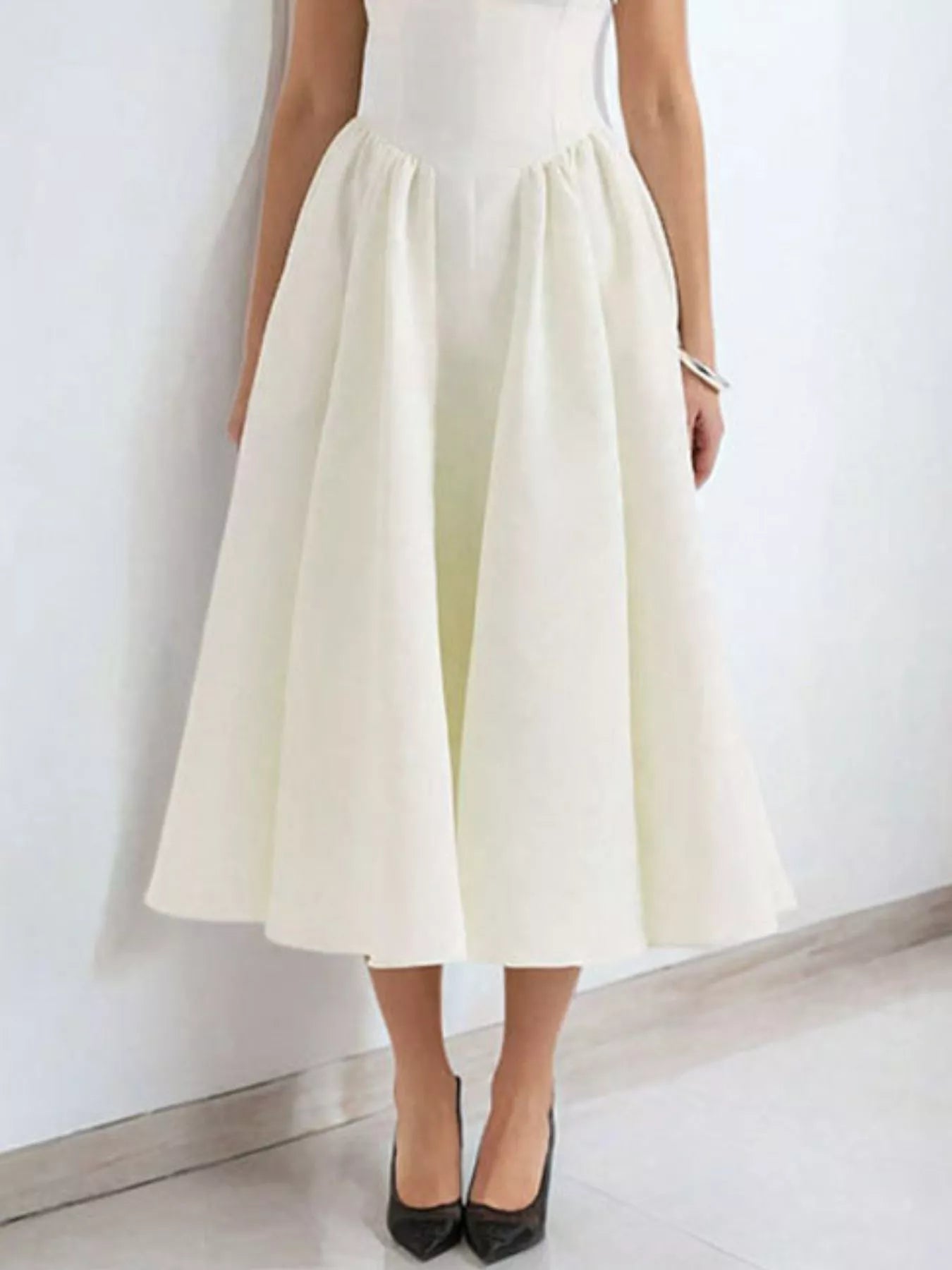 Cap Sleeve A-Line Midi Dress – view 4 | Lola Mariee
