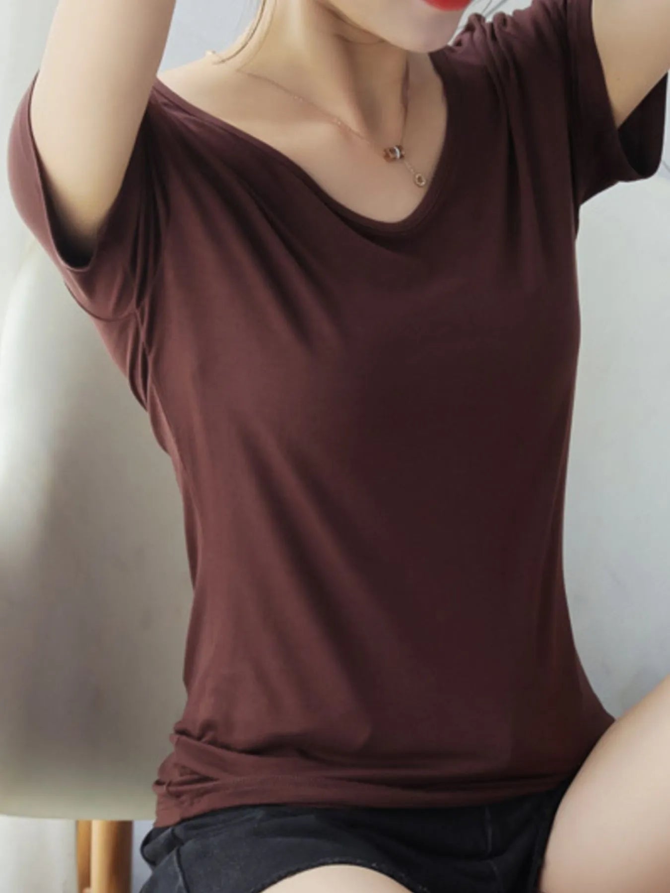 V-Neck Short Sleeve T-Shirt - Trendsi | Lola Mariee