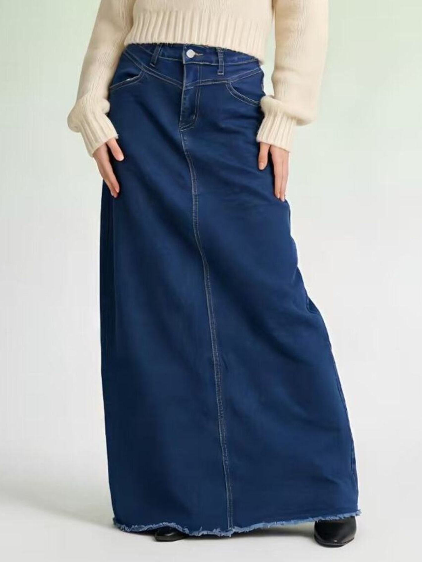 Raw Hem Maxi Denim Skirt – view 3 | Lola Mariee