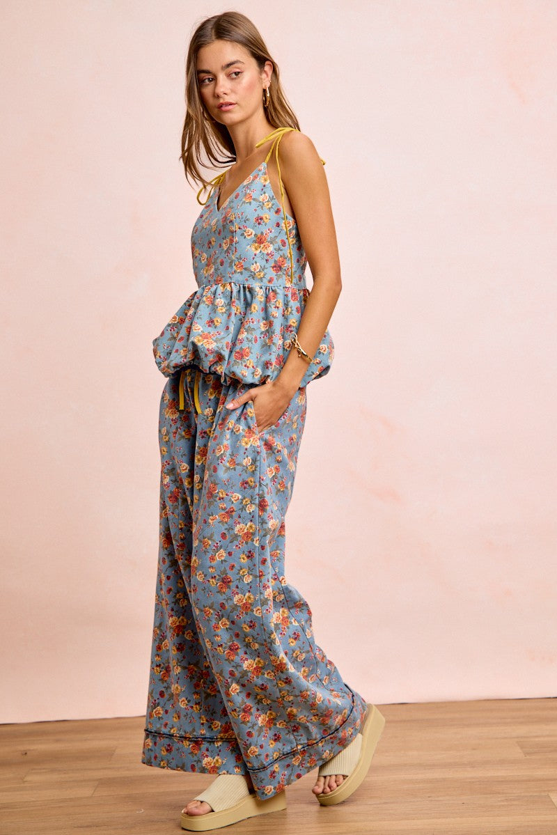 BiBi Floral Printed Drawstring Wide Pants - Trendsi | Lola Mariee
