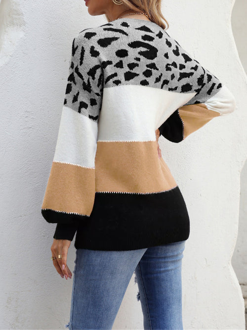 Angel Wings Color Block Round Neck Sweater – view 2 | Lola Mariee