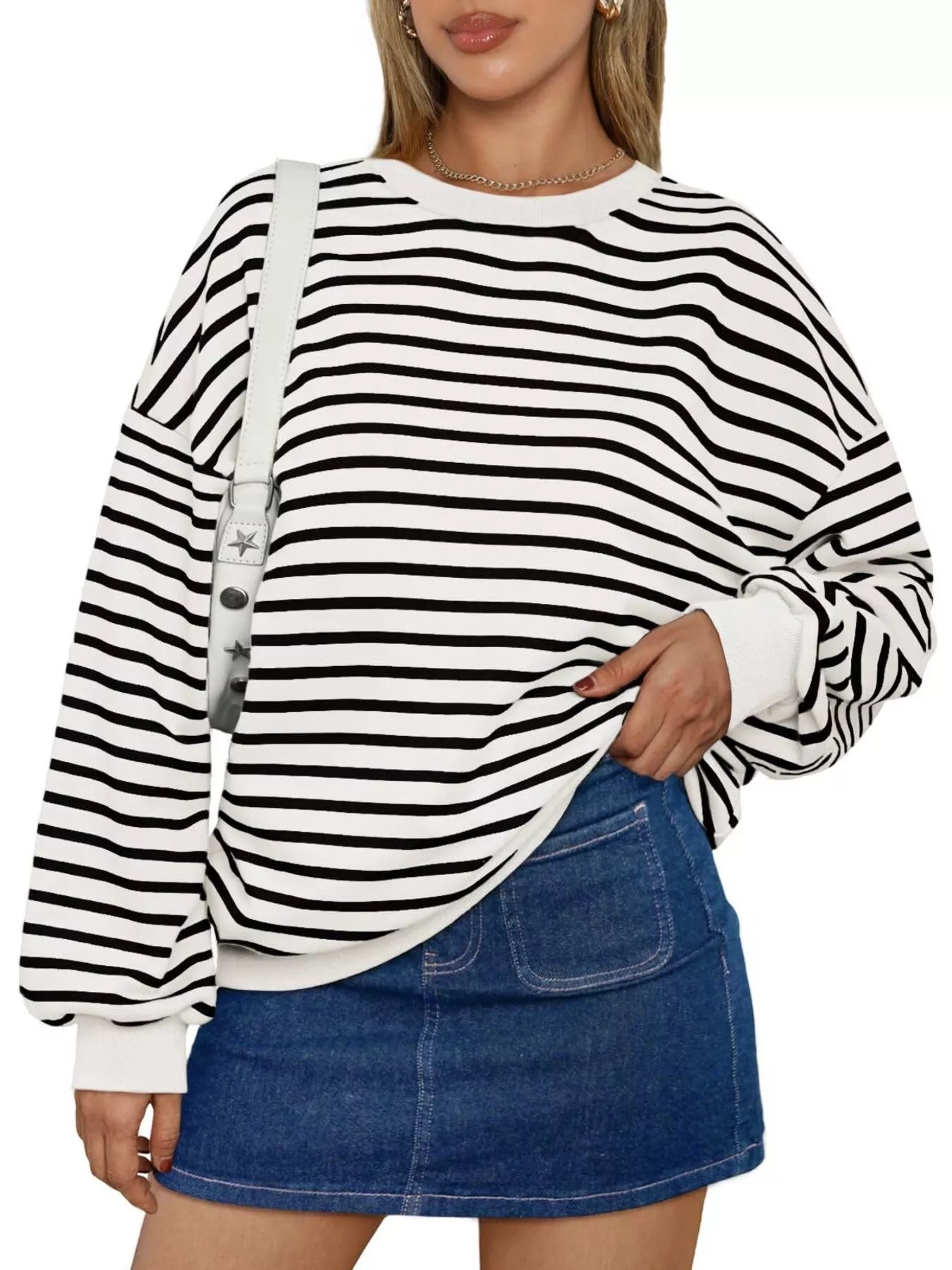 Striped Round Neck Oversized Casual Sweatshirt - Trendsi | Lola Mariee
