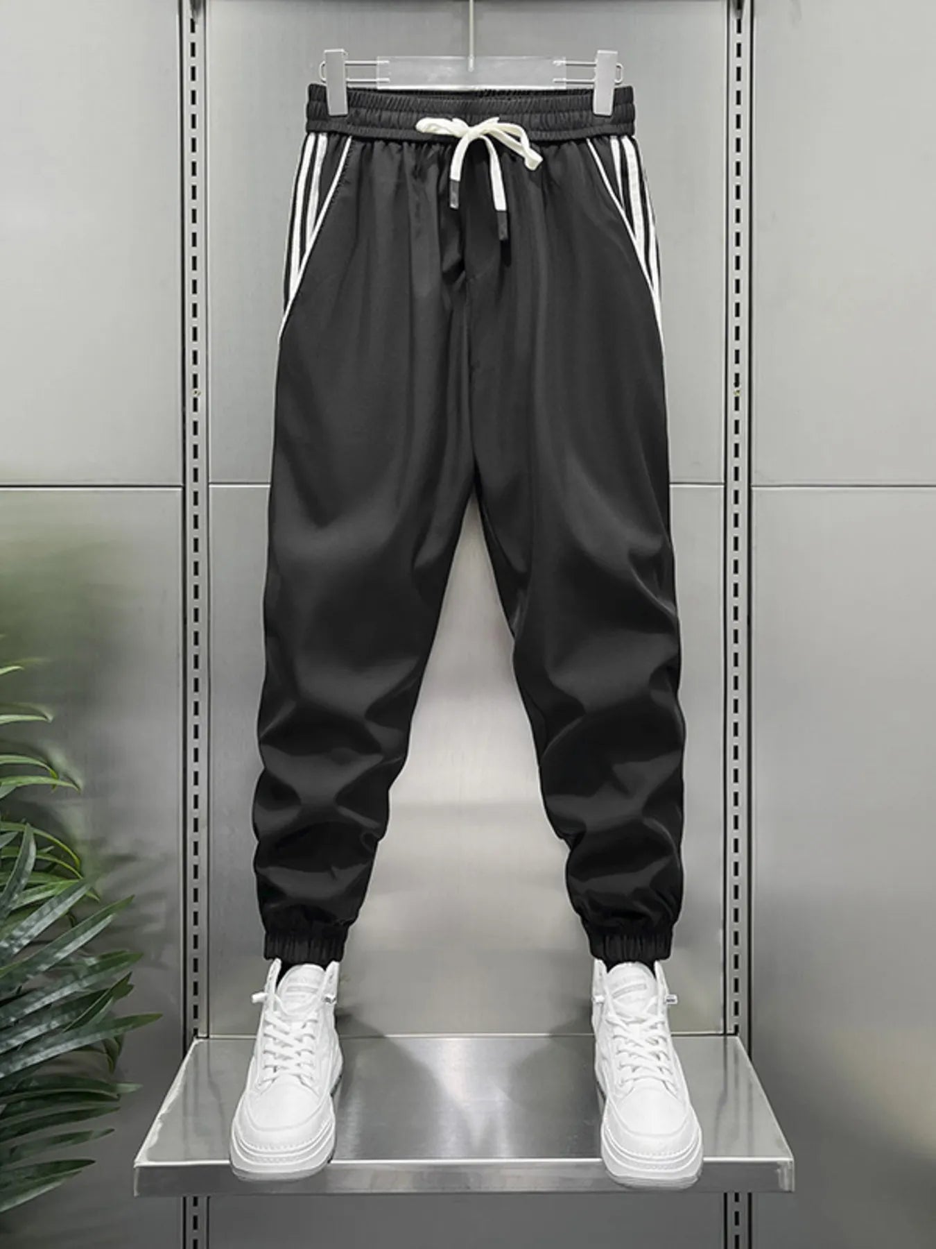Men's Plus Size Casual Drawstring Joggers – view 2 | Lola Mariee