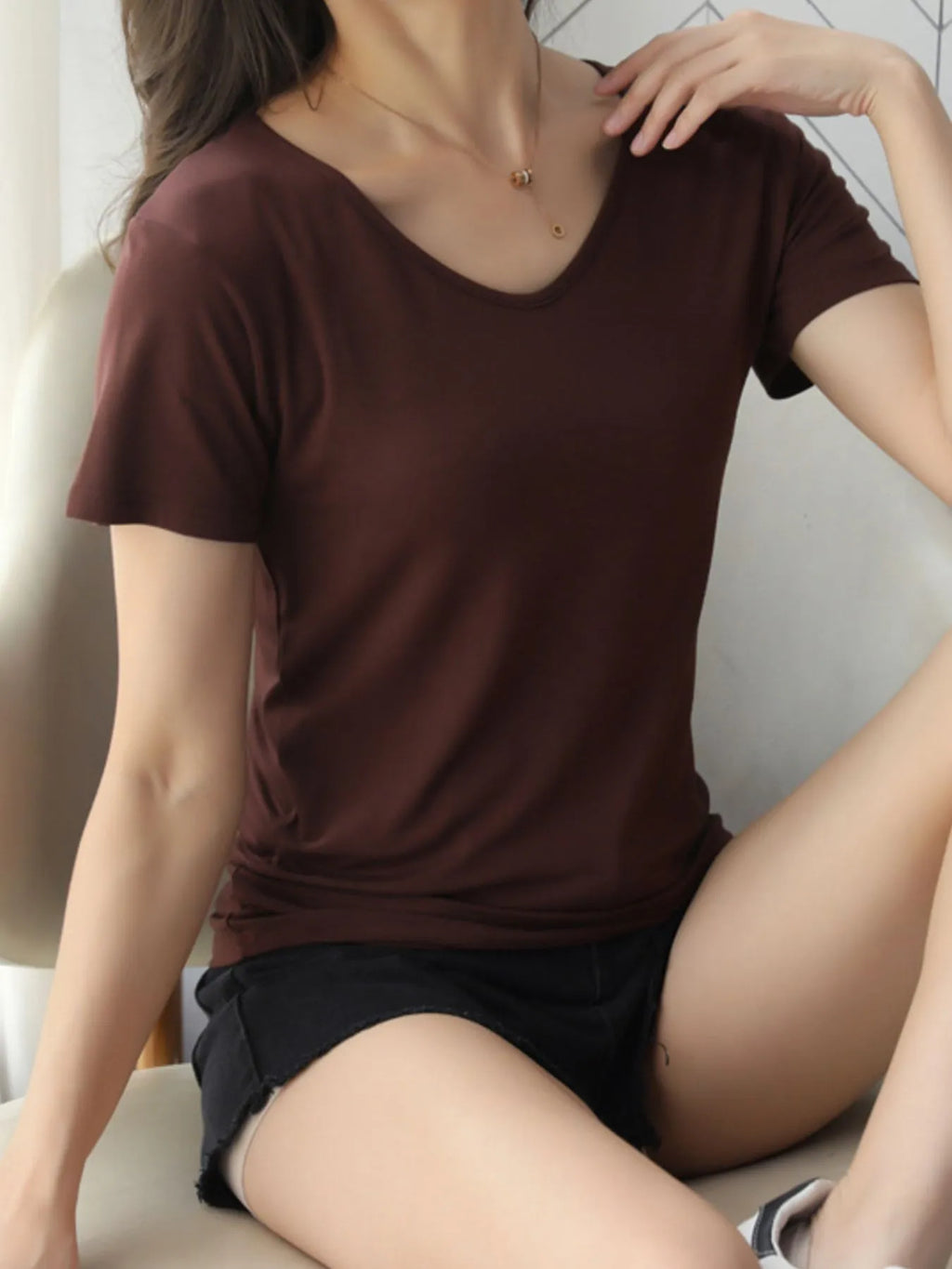 V-Neck Short Sleeve T-Shirt - Trendsi | Lola Mariee