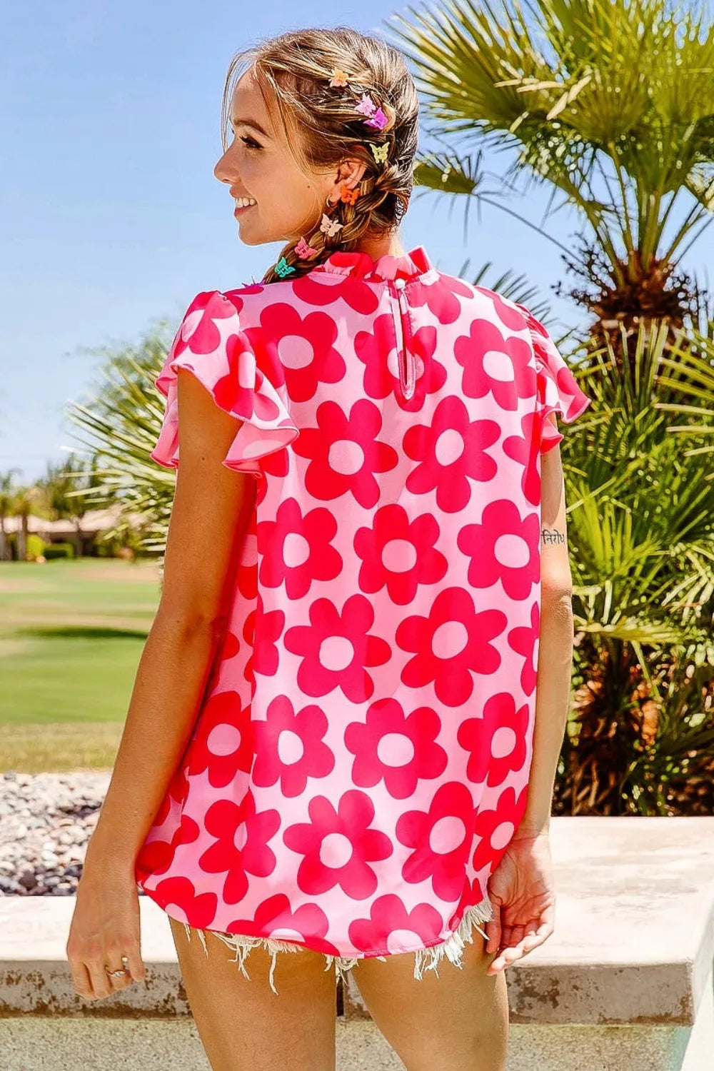 BiBi Floral Contrast Ruffled Top - Trendsi | Lola Mariee