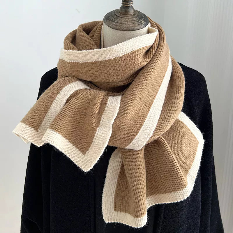 Contrast Trim Winter Scarf – view 2 | Lola Mariee