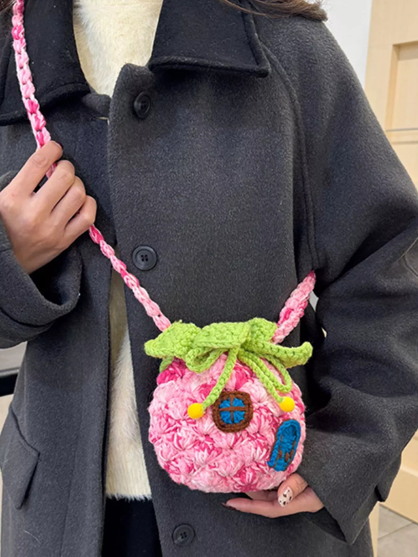 Pineapple Shaped Knitted Crossbody Bag – view 4 | Lola Mariee